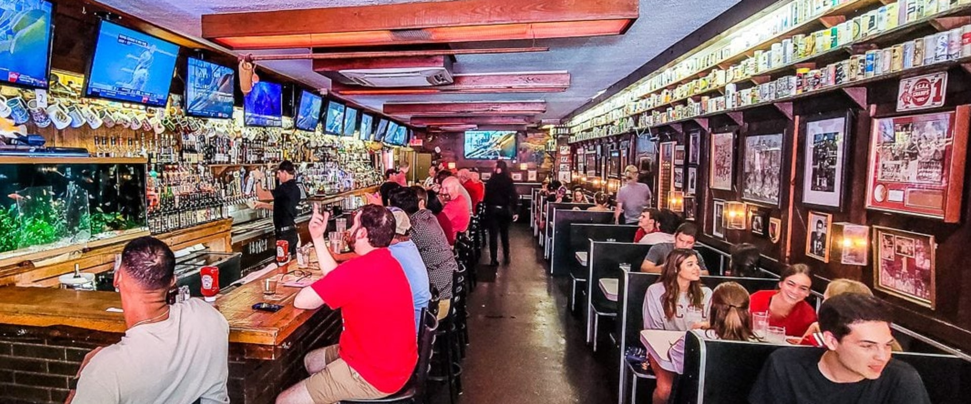 The Ultimate Guide to Sports Bars in Western Washington